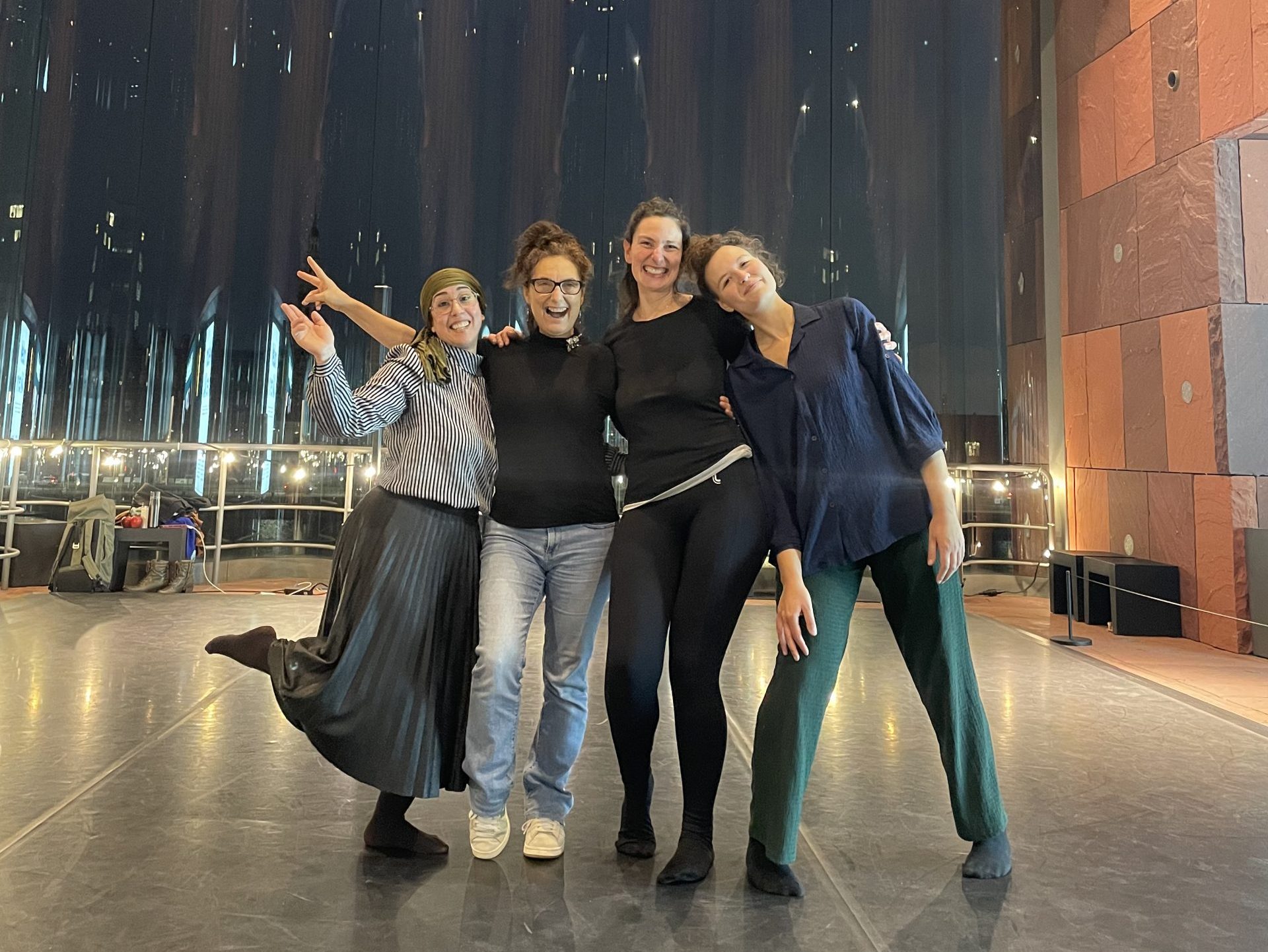 “She Chose her Fate”: Dance improvisation workshop at Het MAS